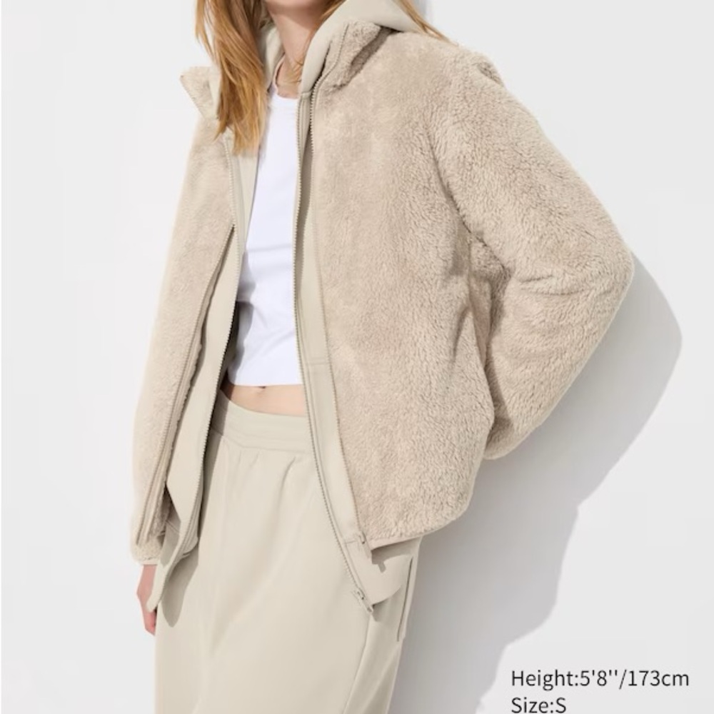 Uniqlo Fluffy Yarn Fleece Cream Full-Zip Jacket Size S/M